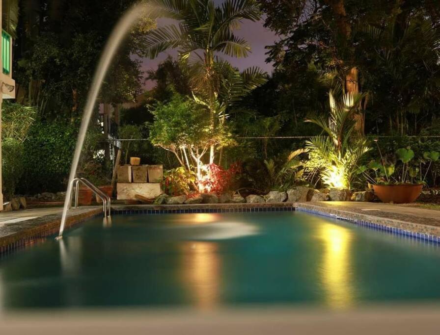 Reefside Villa クラウン・ポイント エクステリア 写真